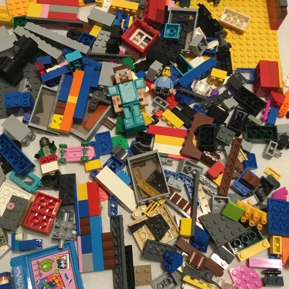 Great colorful lot of Lego pieces. A huge variety of pieces. - Picture 5 of 8